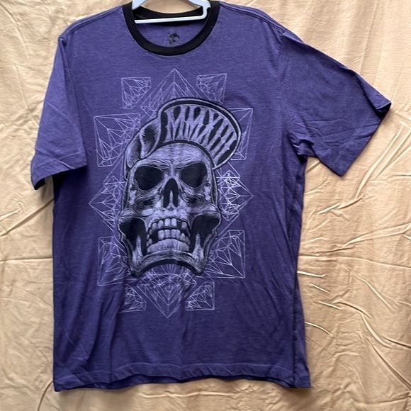 EUC Skully Purple Tee with Skull Wearing Ball Cap, Size Large (42-44) - Picture 2 of 5